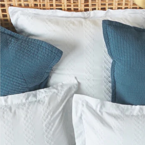 2 / CAROL & FRANK Keller White Euro Sham - Picture 3 of 5